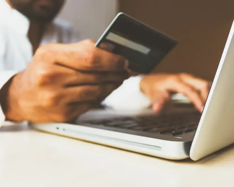Nöje online med låg budget